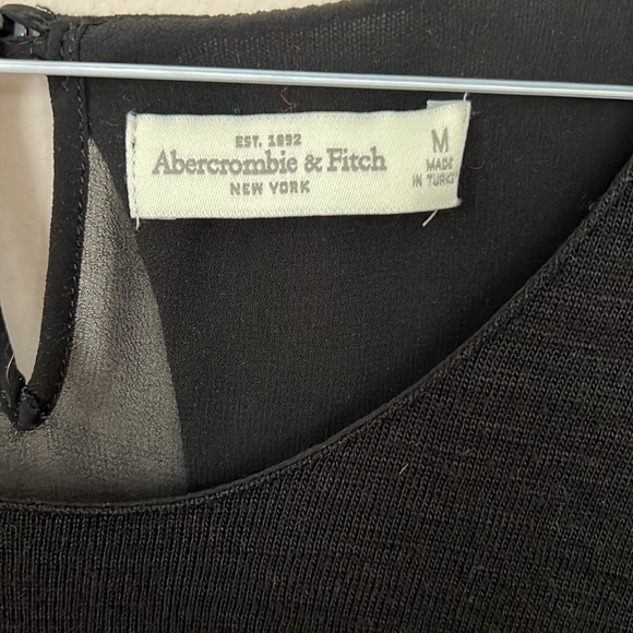 Abercrombie & Fitch L Long Sleeve Blouse - Picture 2 of 4